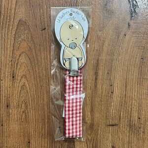 NWT lil suckers pacifier clip by mud pie